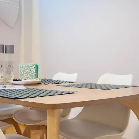 Toni's Comfy Near Acropolis With Small Garden Apartment *