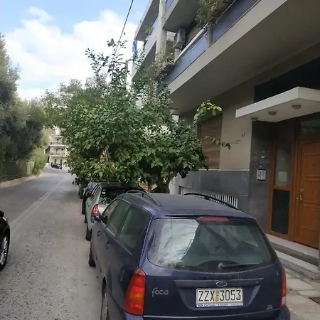 Toni's Comfy Near Acropolis With Small Garden Apartment Athens